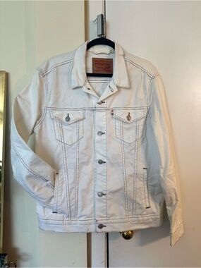 Levi's 2019 Pride CollectionWhite Denim Jacket with Rainbow Detailing